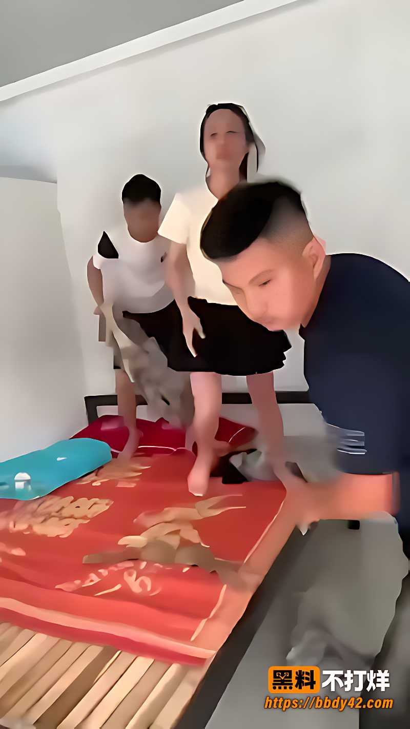 抓奸吃瓜