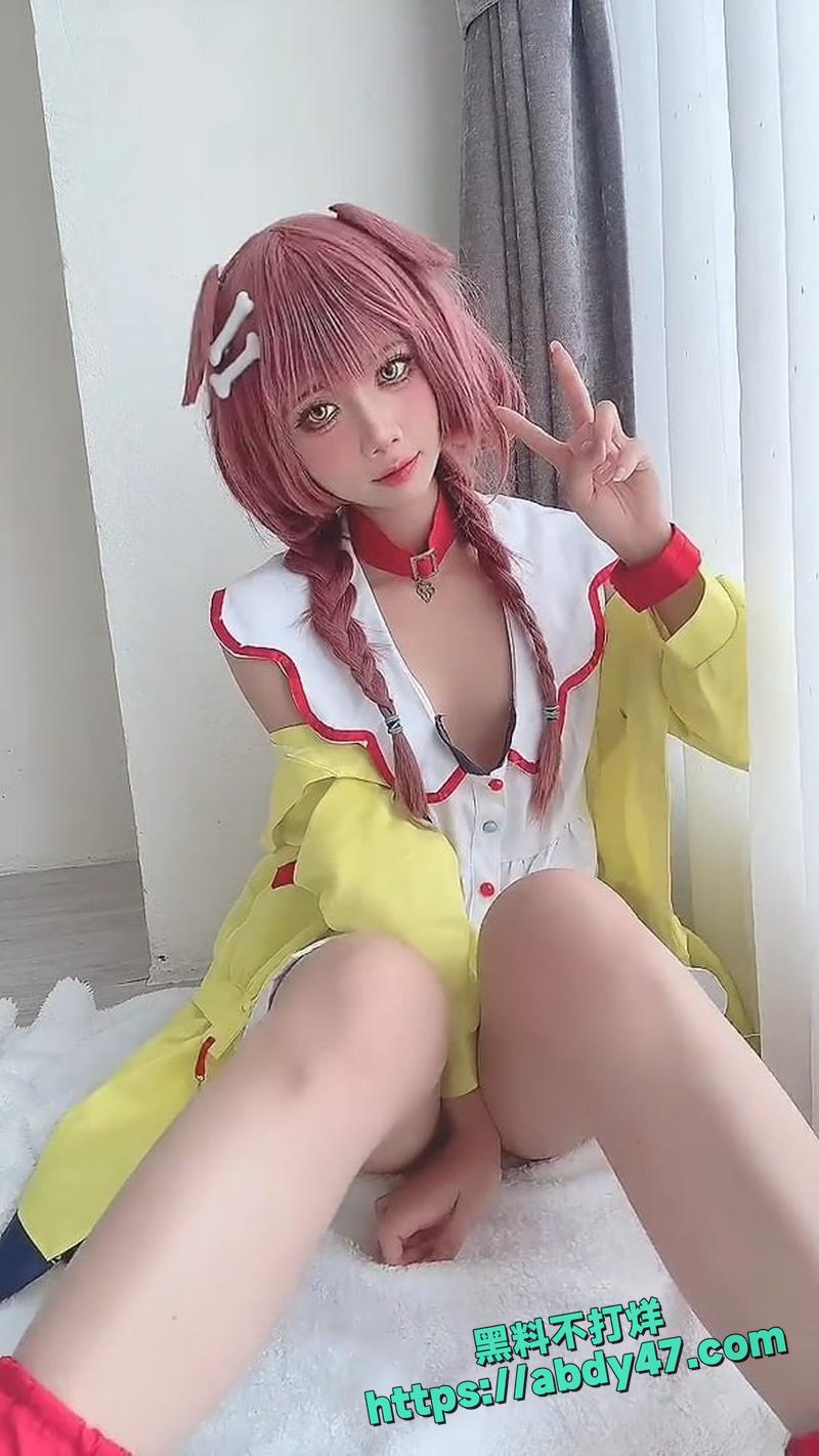 顶级反差婊PoppaChan03