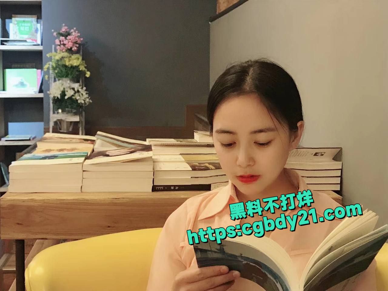 重庆财大新疆学妹夏兹热丽11