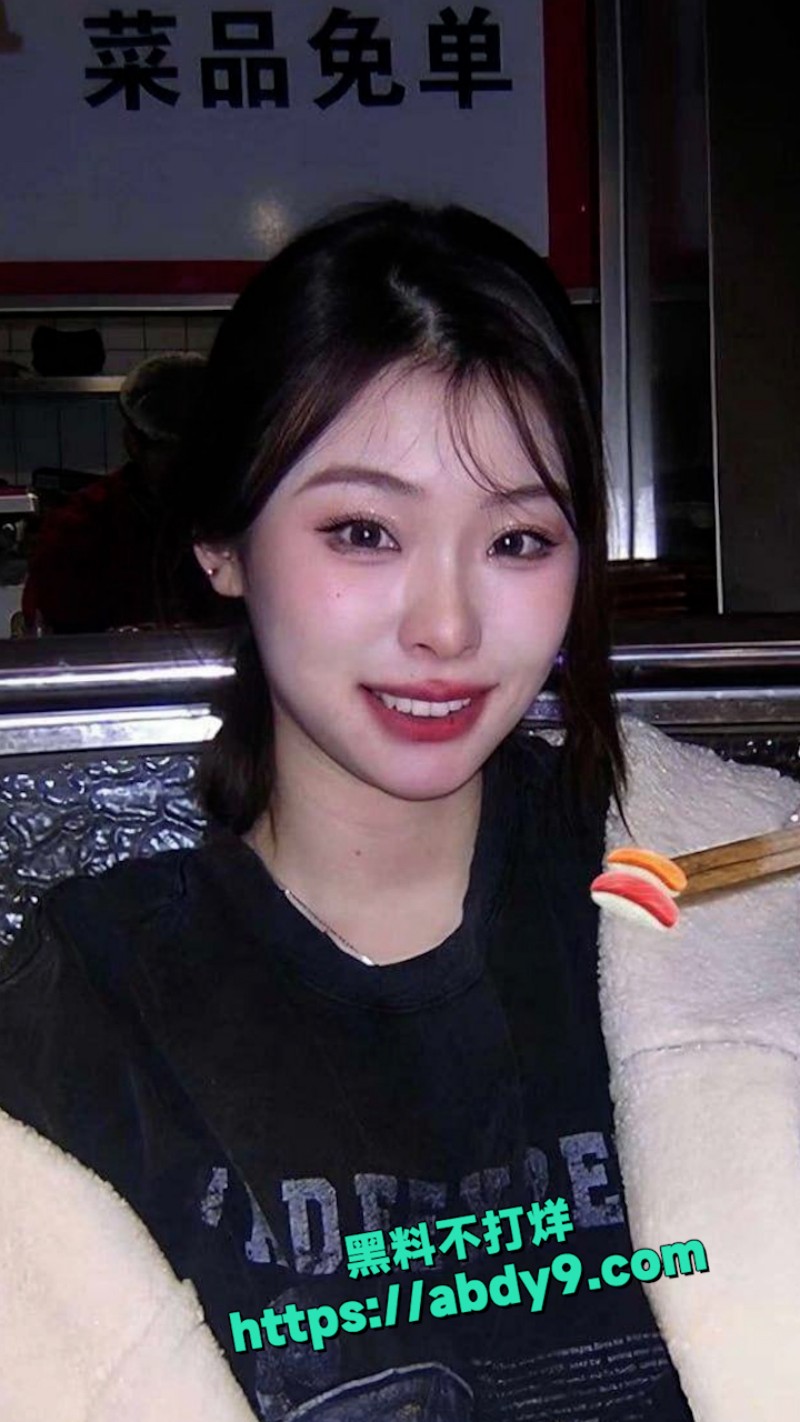 大连母狗周诗琪 3