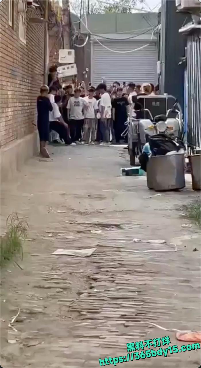 未成年初中生男孩霸凌事件曝光2.