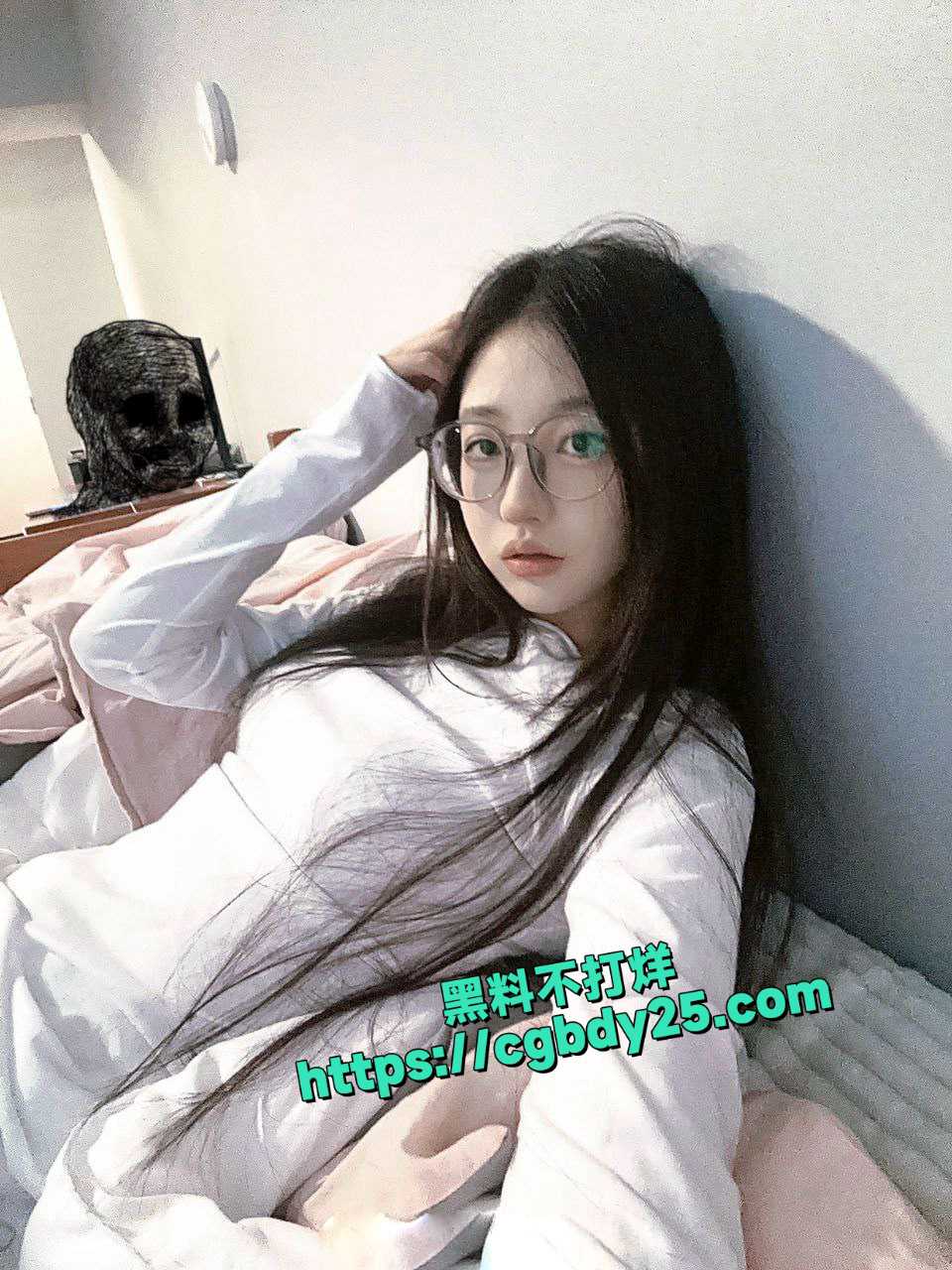 极品萌妹清水私拍萌妹家中自慰福利合集17