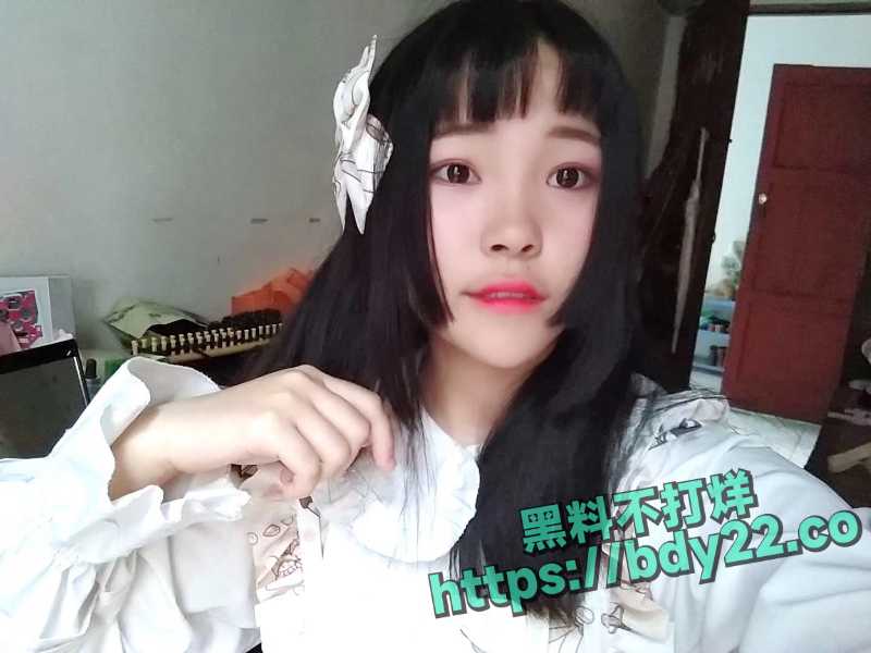 易梦雯42.jpg