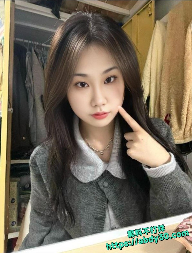 广西马雯裸奔私拍视频2