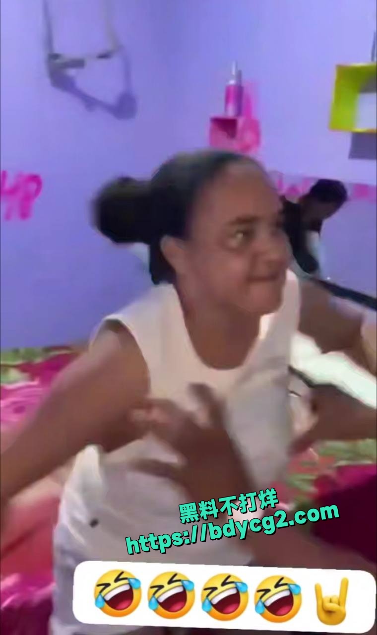 哥伦比亚妻子去抓嫖娼的老公5