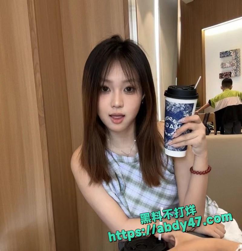 抖音媚黑瓜小网红东绿柿12
