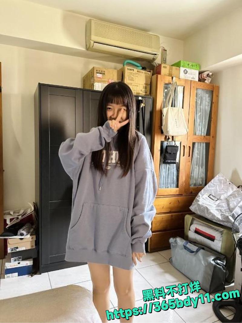推特调教多位高颜值小姐姐全过程曝光32.