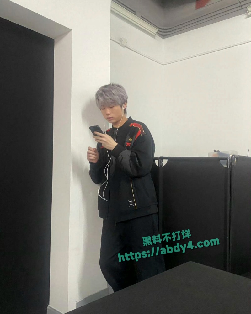 英雄联盟职业选手蔡子俊渣男身份被扒 26