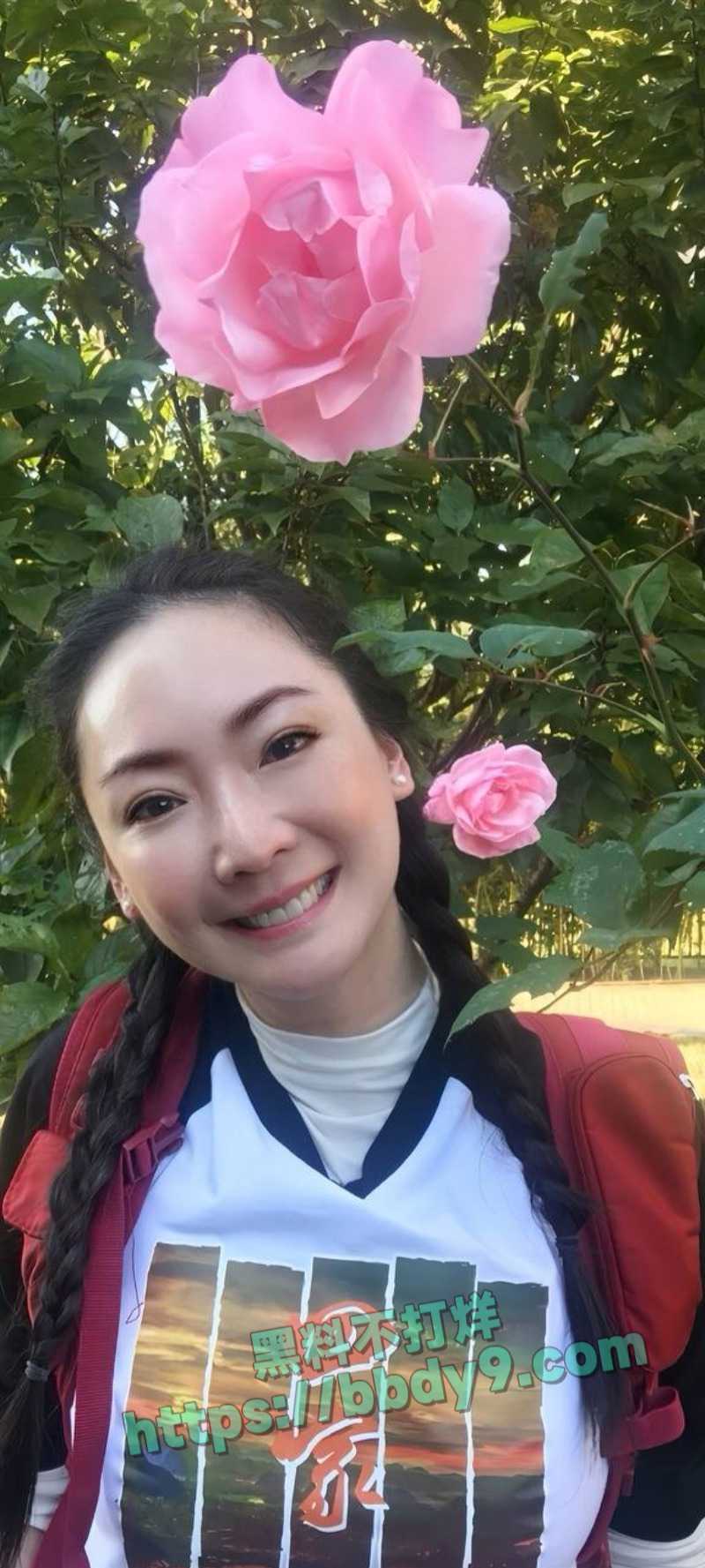 49岁王俐人睡衣秀08