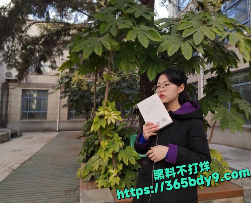 四川罗俊萌学姐出轨体育生2