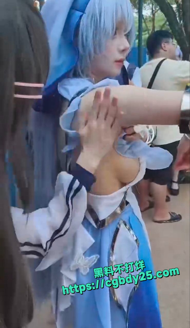 穿cos服去高考同教室的小处男有福了5