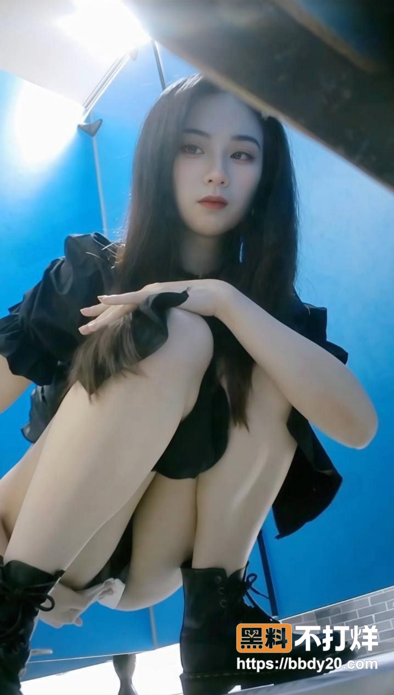 厕拍合集 12
