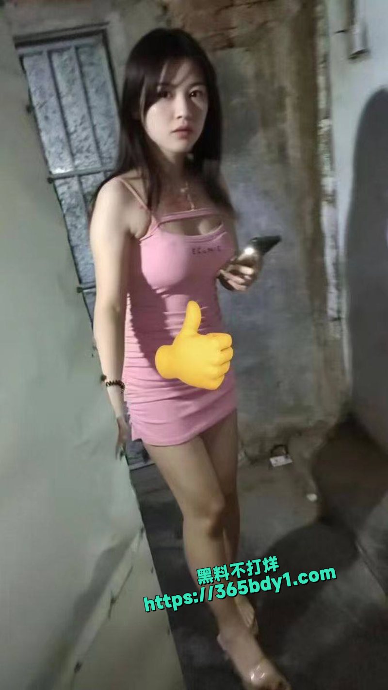 极品美女大学生ICICS下海当福利姬2
