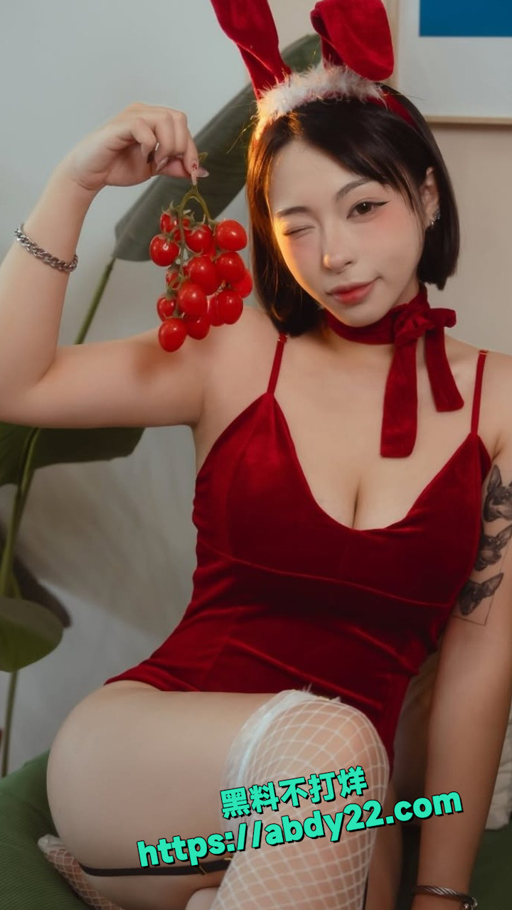 超漂亮巨乳短发小网美 11
