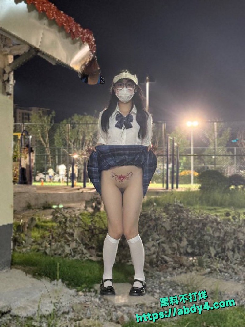 外国语学校夭夭自慰视频 8