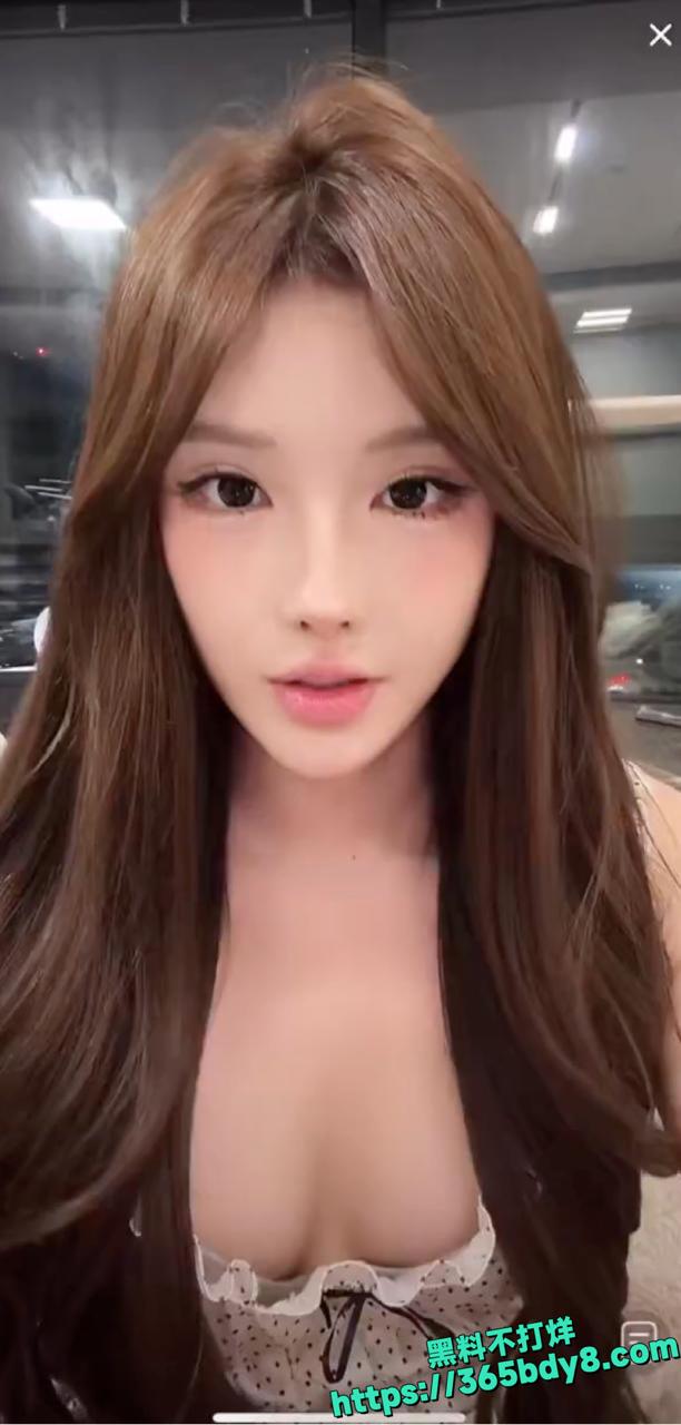 高颜值大学生反差婊开播闪现合集2