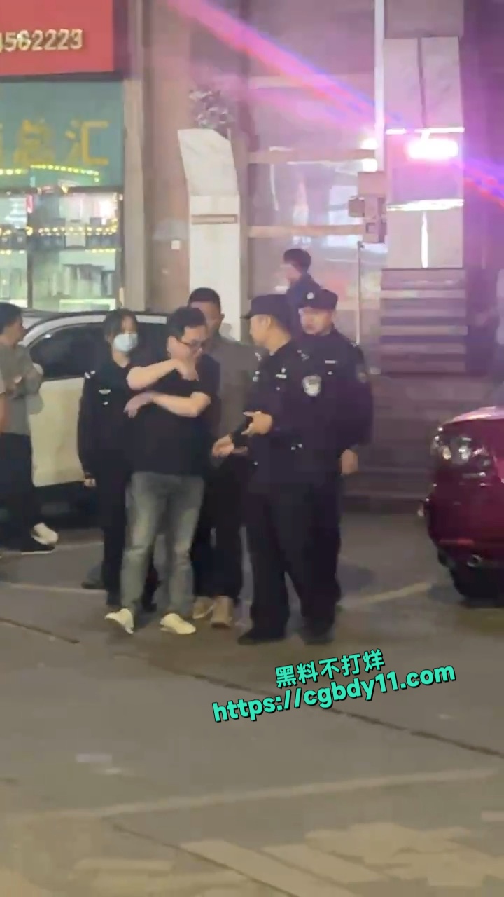 番禺扫黄现场2.jpg