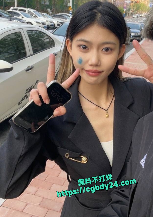 无良小伙连续几次迷玩高颜值小姐姐1