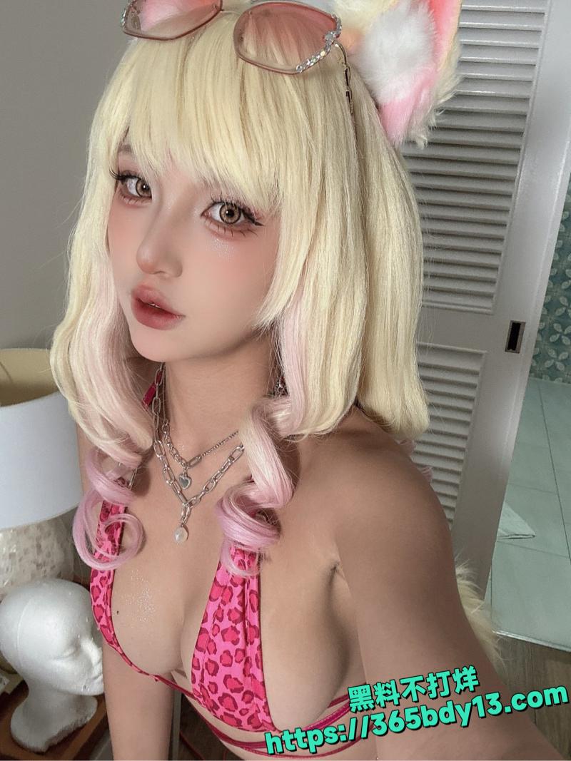 Coser PuyPuyChan最新肉偿作品 4.