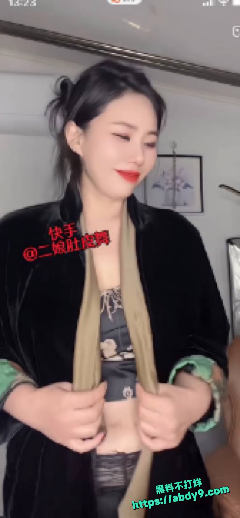 二娘肚皮舞不雅视频 6