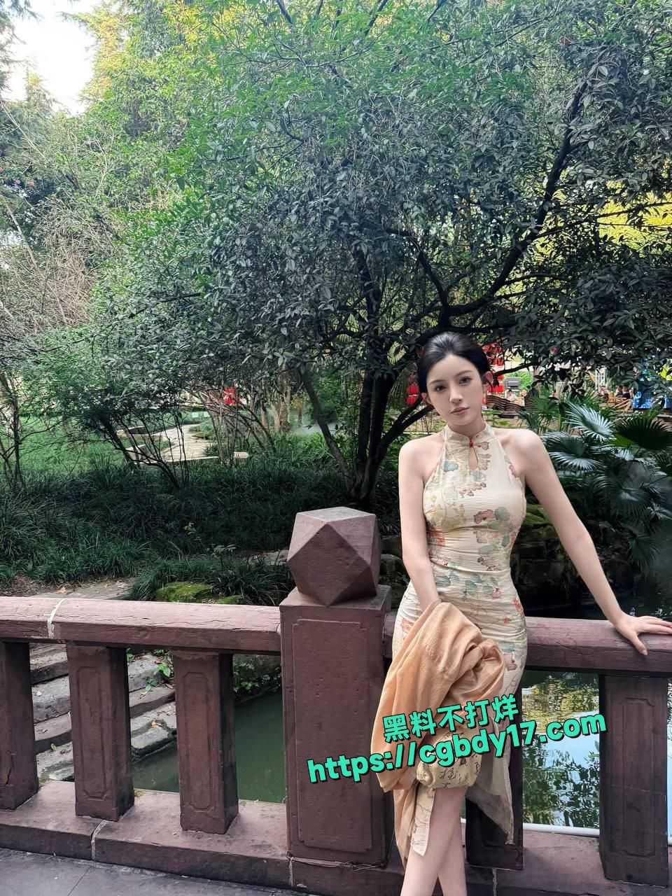 鑫鑫姐629 在午夜档直播PK输了做惩罚露奶子2
