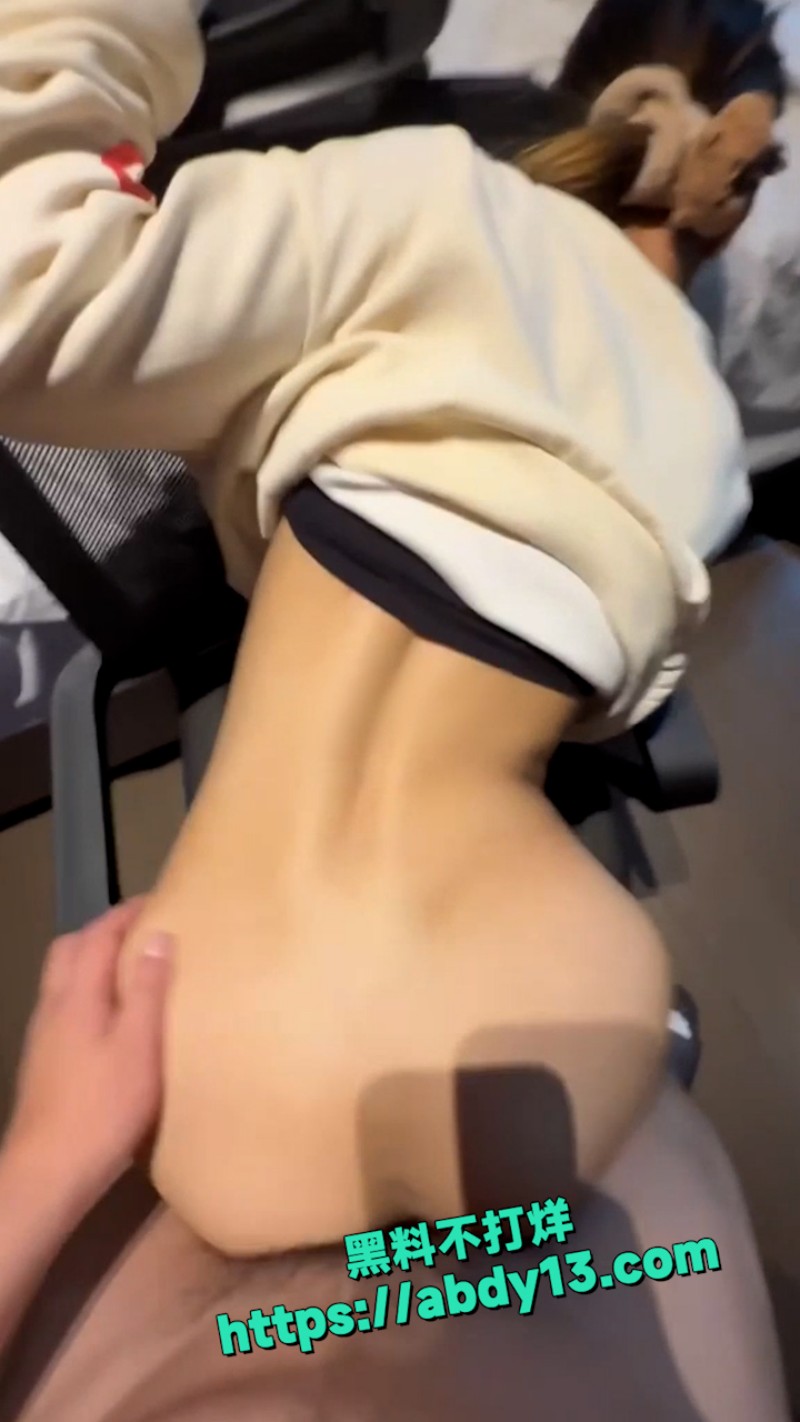 乐山幼师私密视频曝光 20