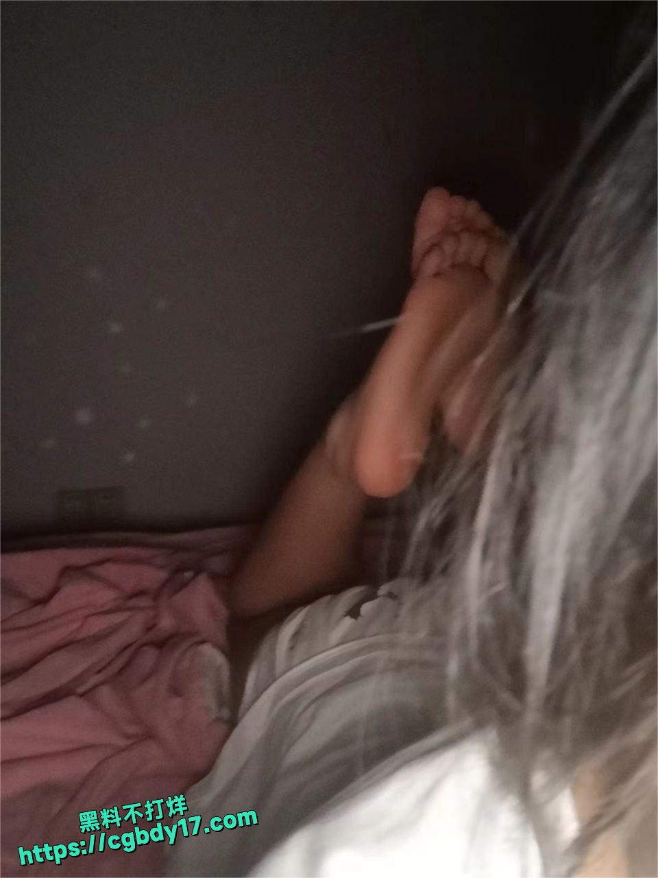网友远程调教福建高中生母狗33