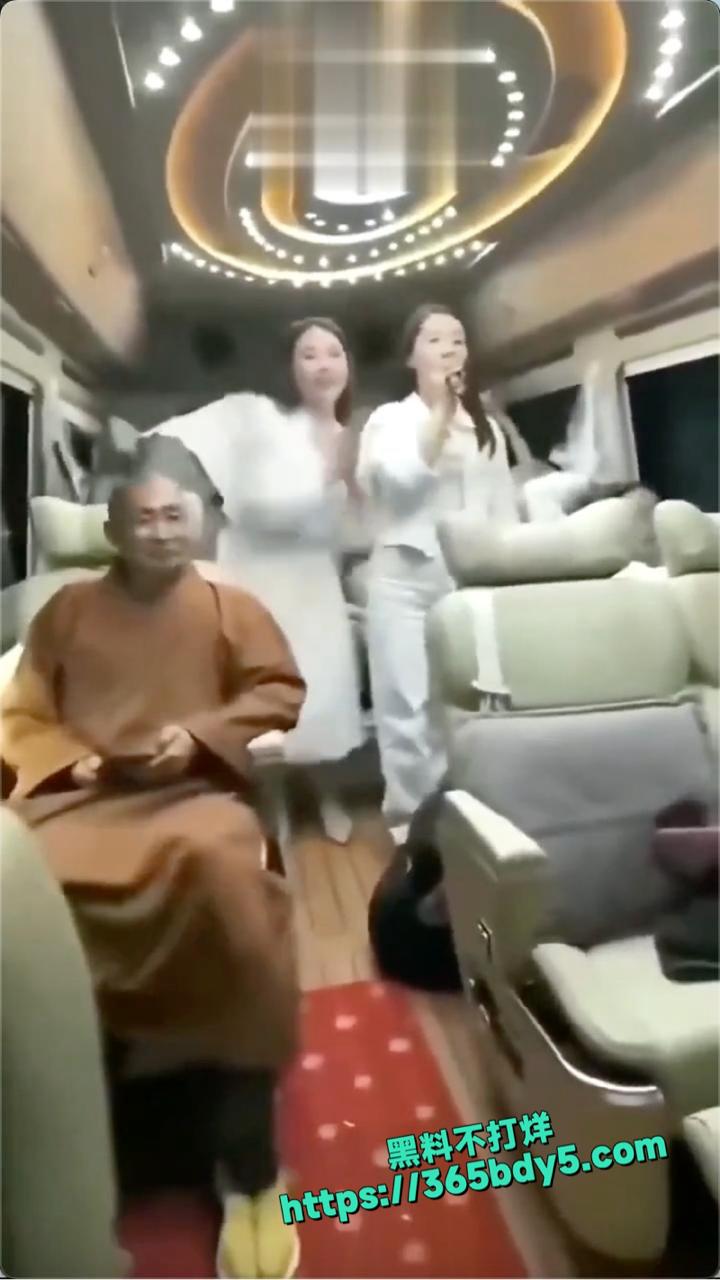 中国河南少林寺花开见佛丑闻曝光1