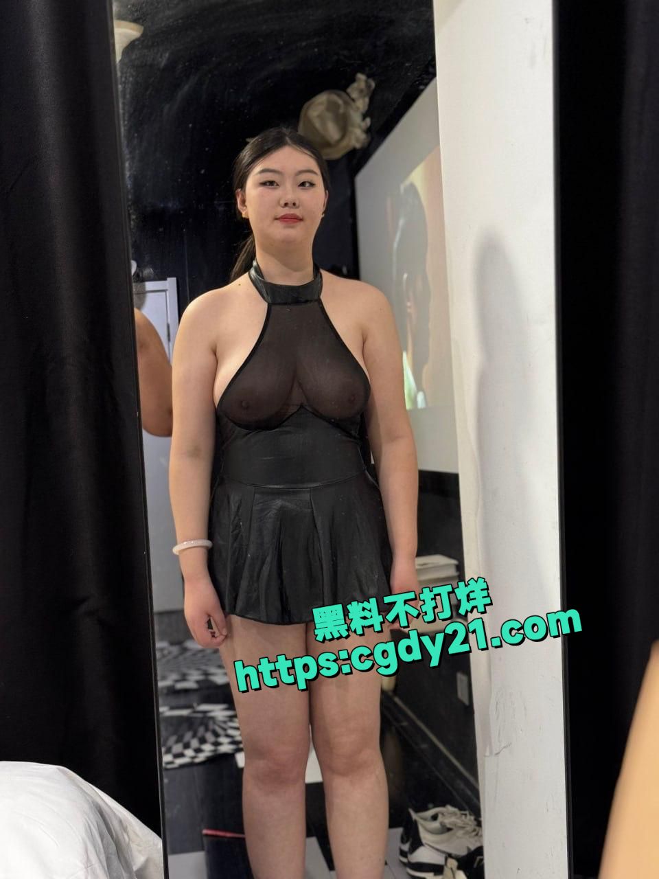 东北反差婊浦佳慧 重磅来袭 后入肥臀合集4