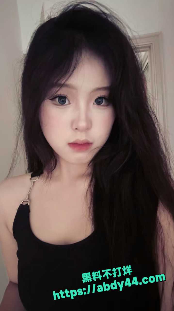 巨乳黑丝情趣内衣肉感 4