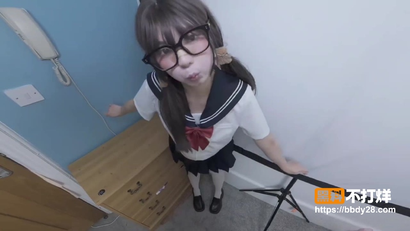 YourKiWiBear 的可爱水手服日常