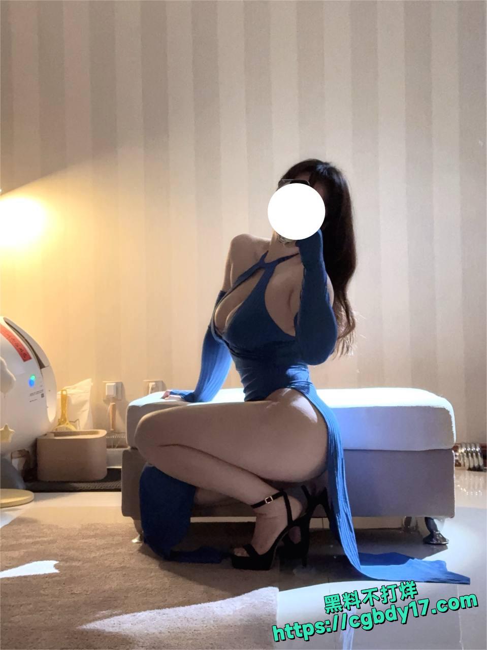 极品蜜桃臀巨乳反差婊5