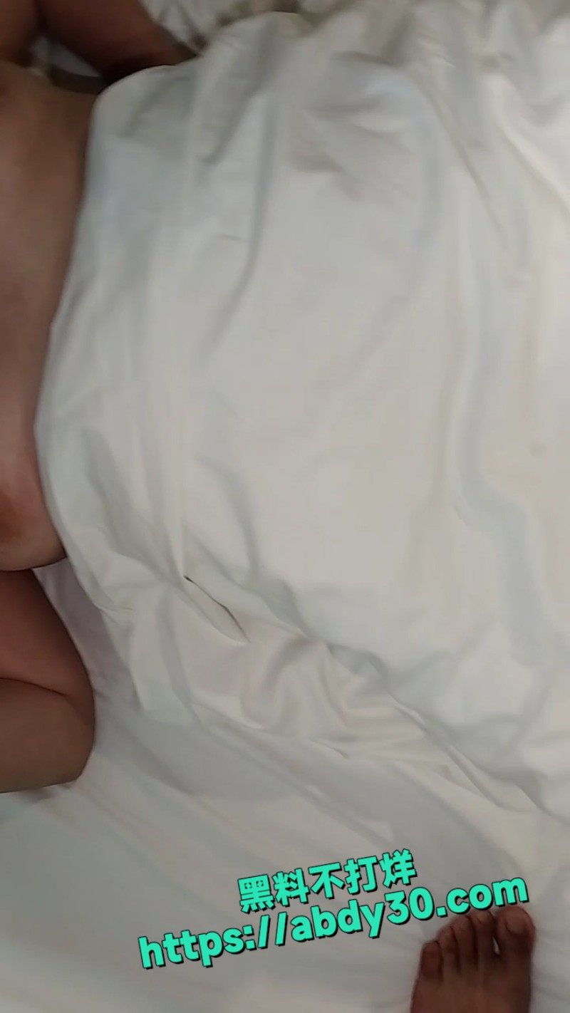 风骚轻熟女 淫荡不堪 1