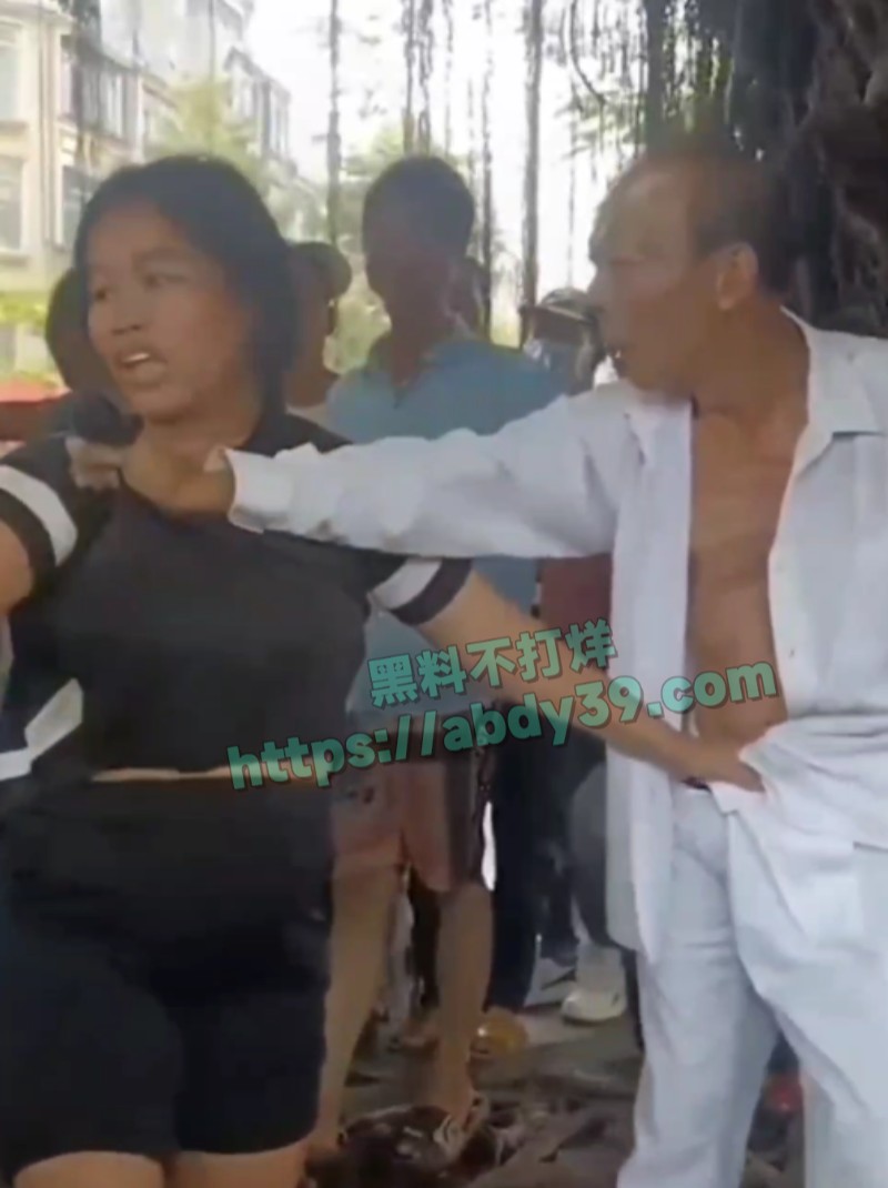广东老色鬼大战黑逼少妇7