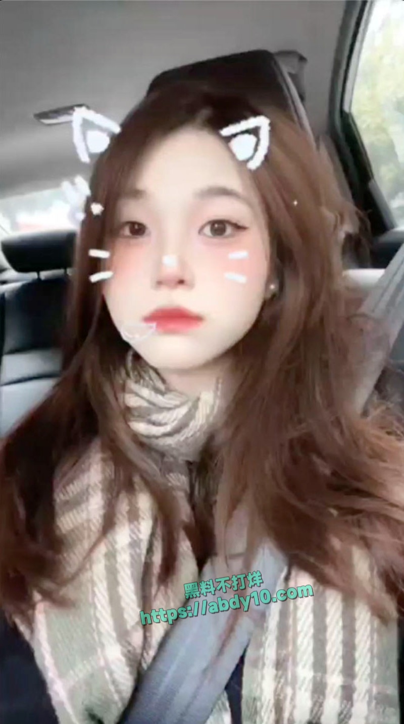 女友和闺蜜去兰桂坊酒吧玩群p 7