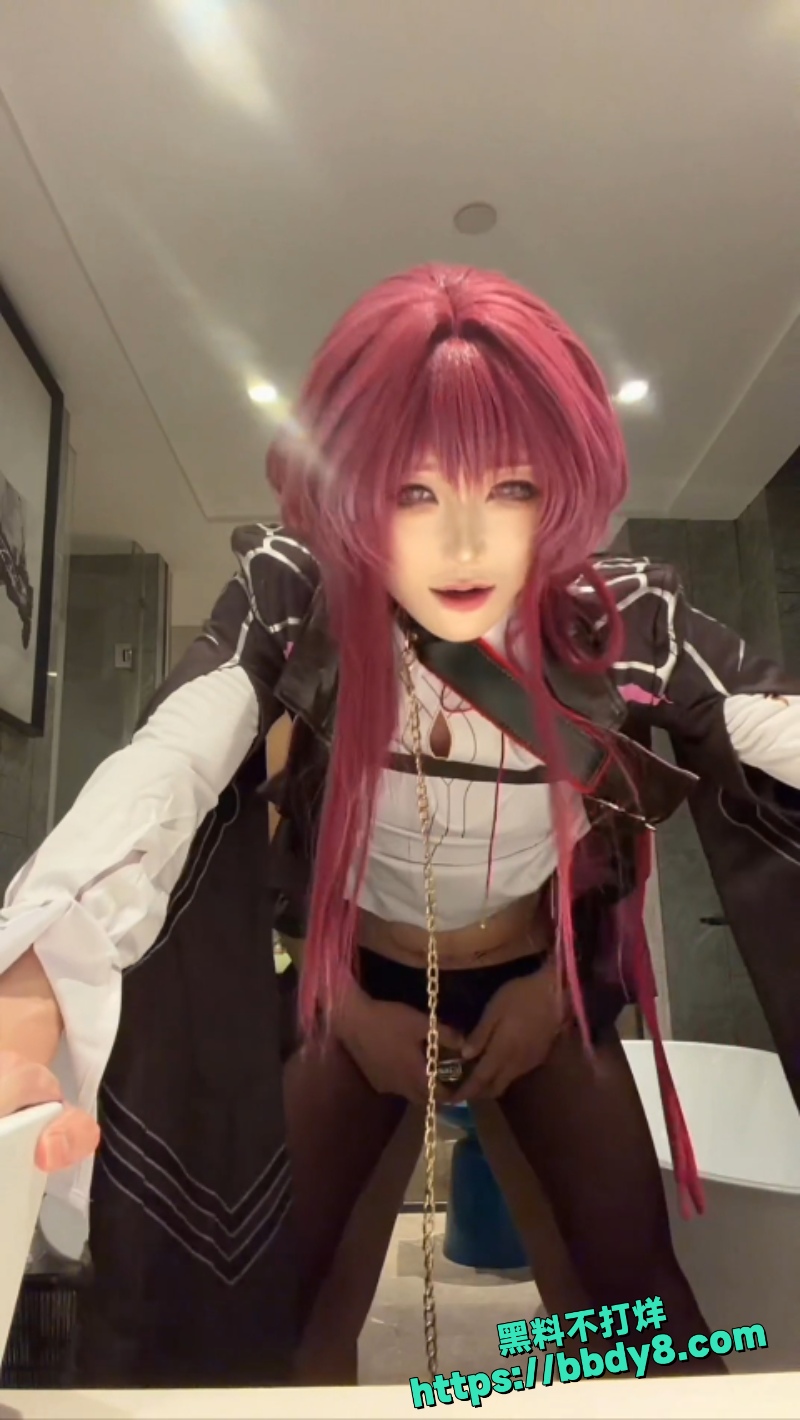 推特极品cos男娘3