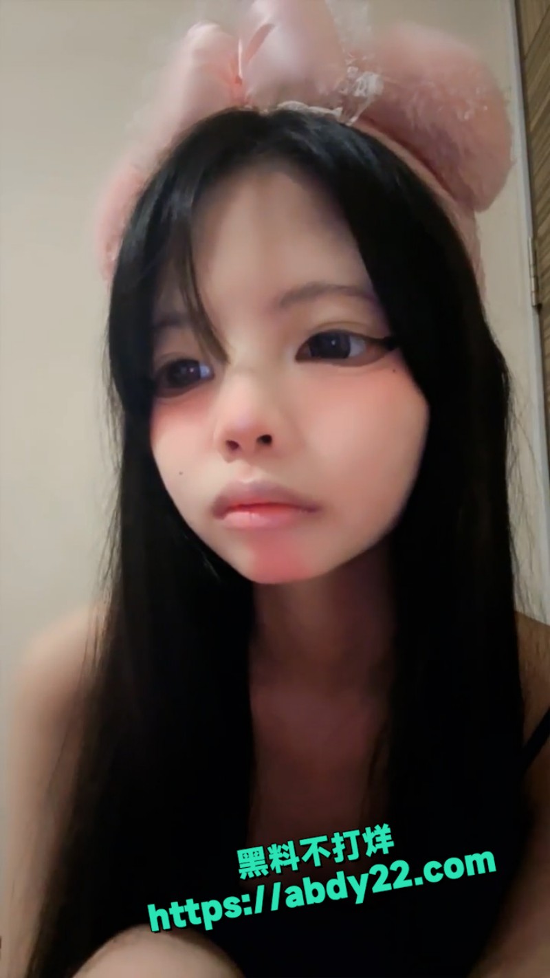 超极品童颜巨乳嫩妹 2