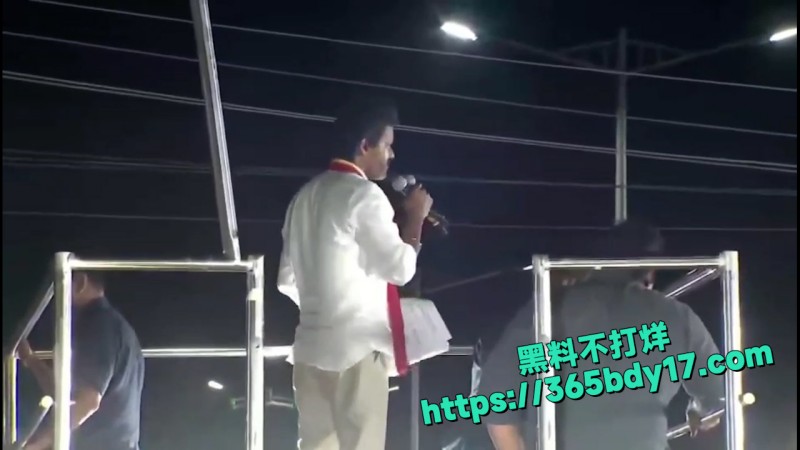 印度泰米尔纳德邦踩踏大事故 19