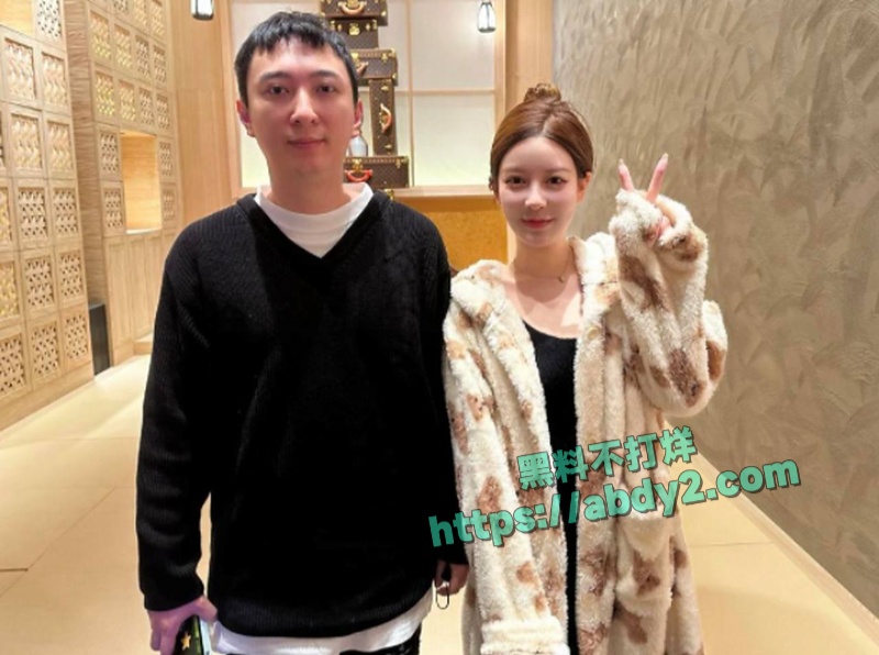 抖音最甜情侣慎婕树一分手男方深夜抛出诸多黑料 28