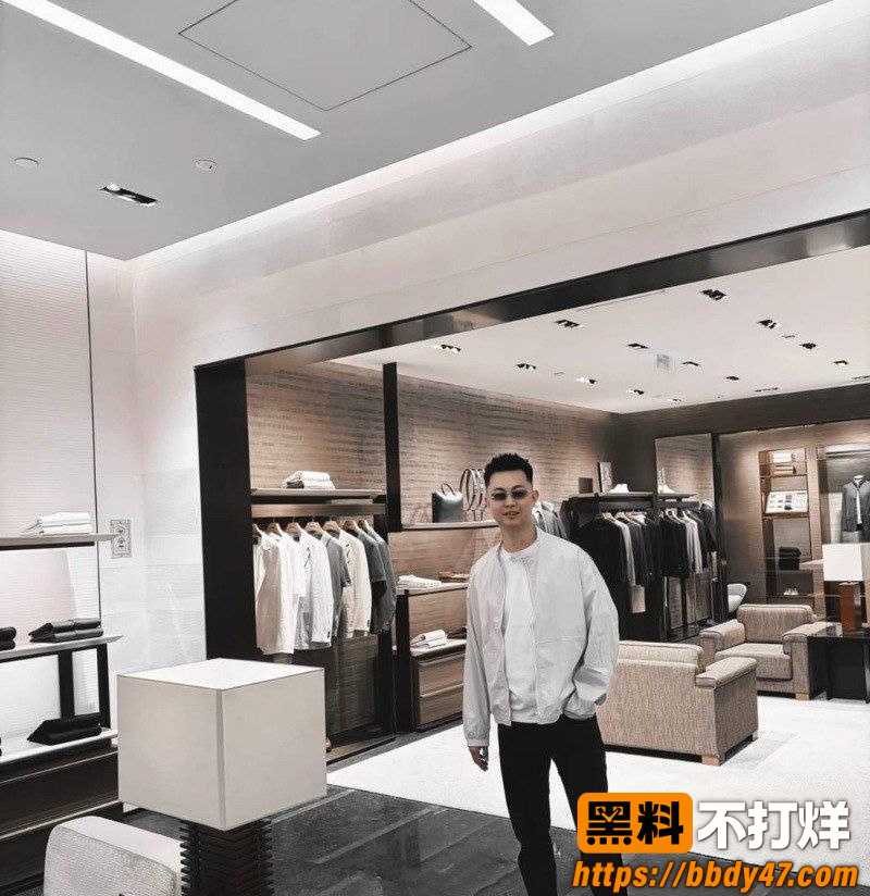 小冠军和巴扎黑18