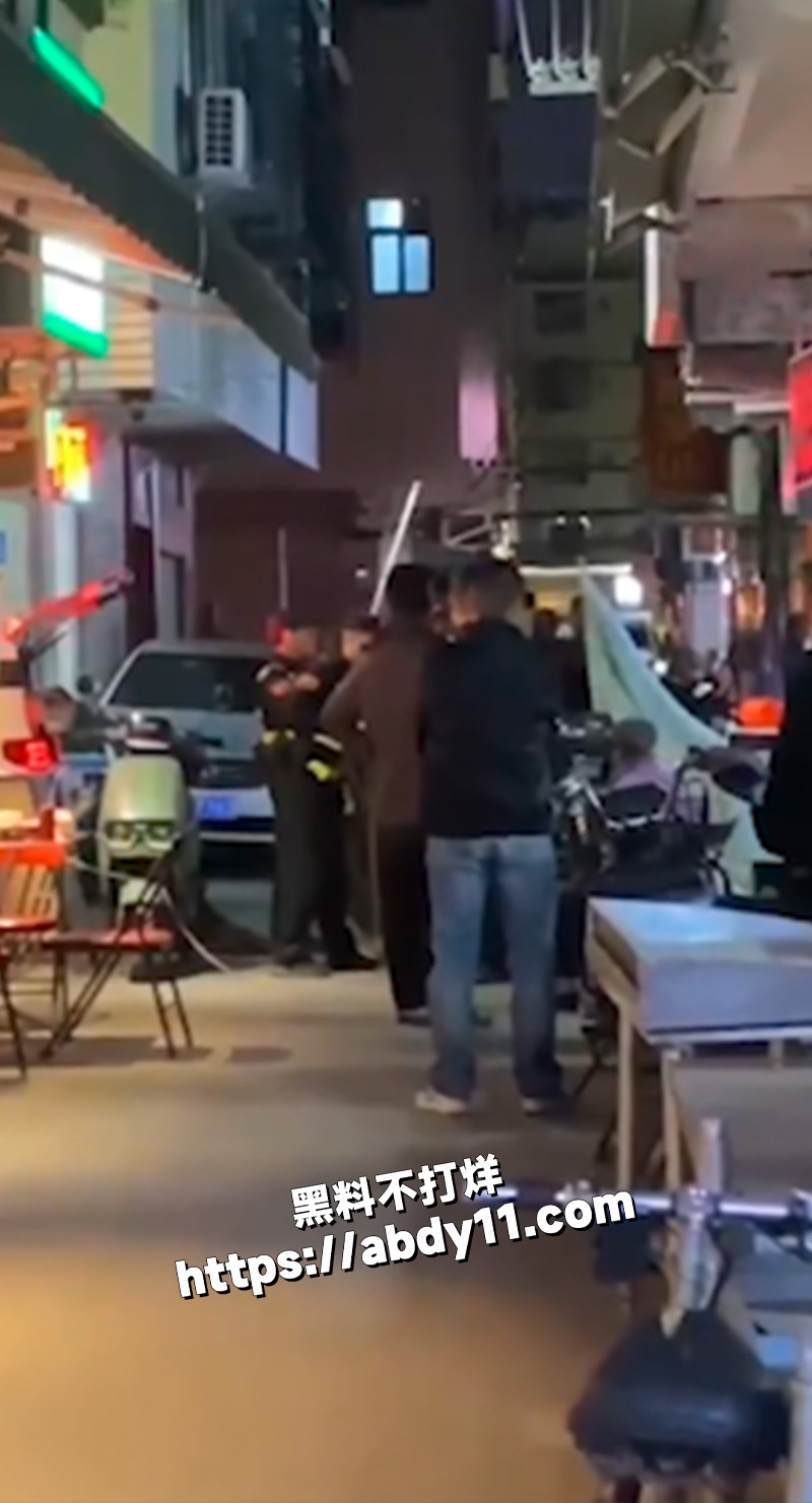 南宁琅东 六组冲突 商家砍人2