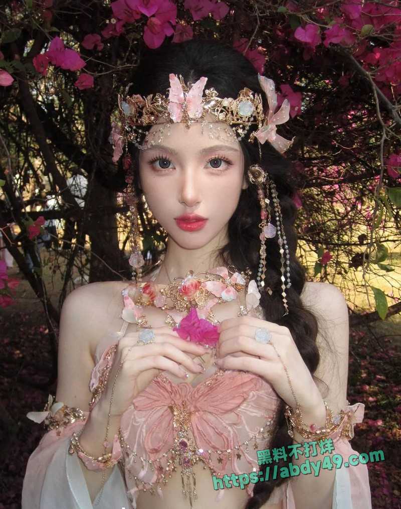 推特17度约炮小网红麦麦05