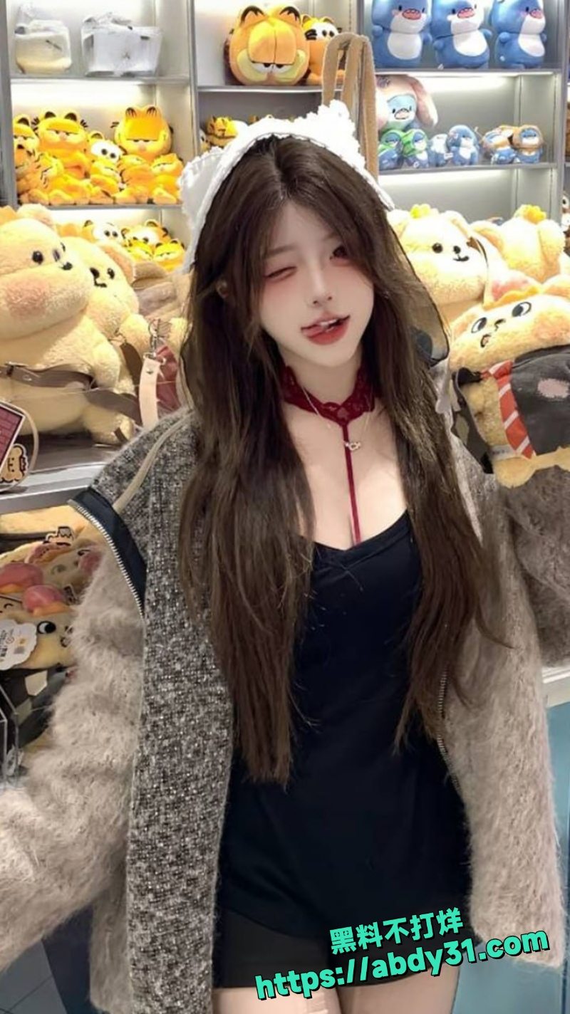 女神小猫困困大尺度视频4