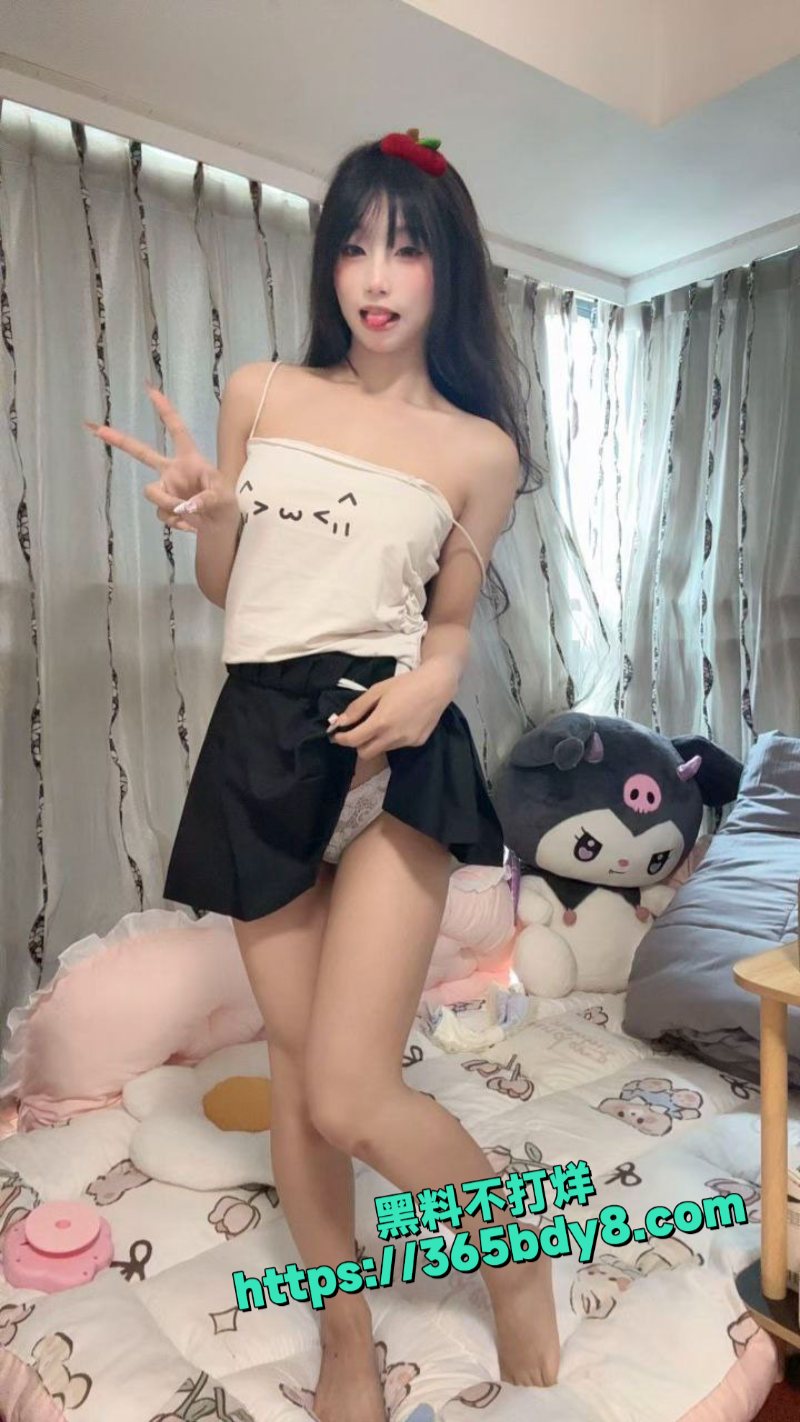 福利姬海止小依大尺度私拍和不雅视频流出5
