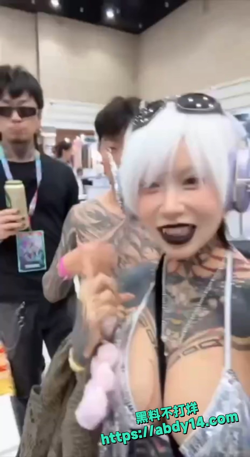 符文女战士花臂视频流出 2