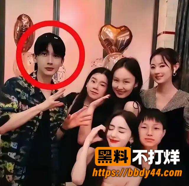 娜扎照片1