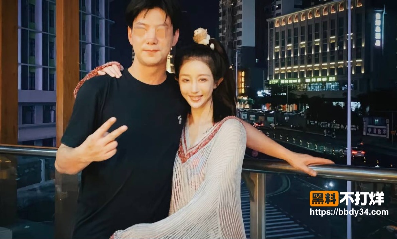 男演员张殿菲出轨聊骚约炮35