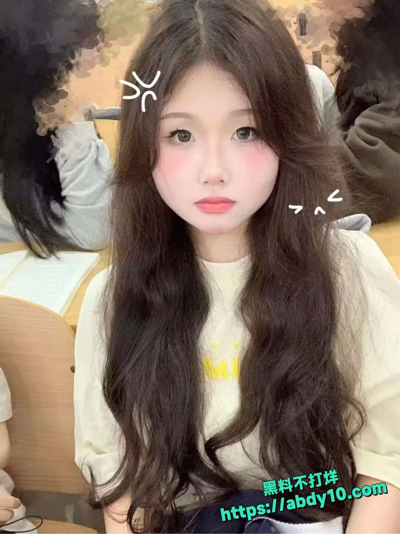 甜美大学生陆心然性爱视频泄漏 5