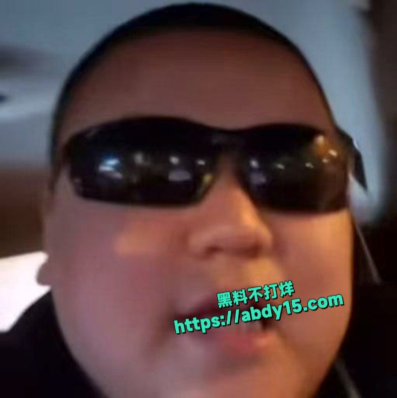 大妈化身女王调教男奴 5