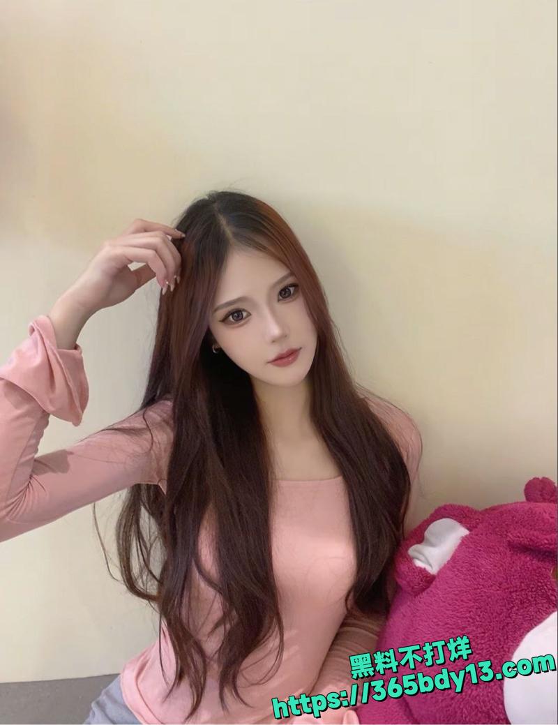 广西桂林00后骚妻刘娜约炮惊爆3P视频流出13.